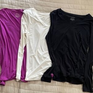 Cuddl Duds Women’s V-Neck Long Sleeve Top - White, Black, Fuchsia